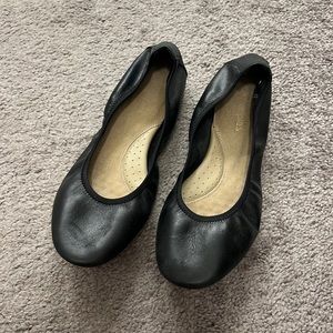 Hush Puppies Leather Ballet Flats W 6.5 US